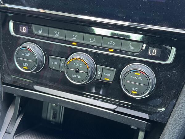 Volkswagen Golf 2.0 TSI GTI Performance Euro 6 (s/s) 5dr