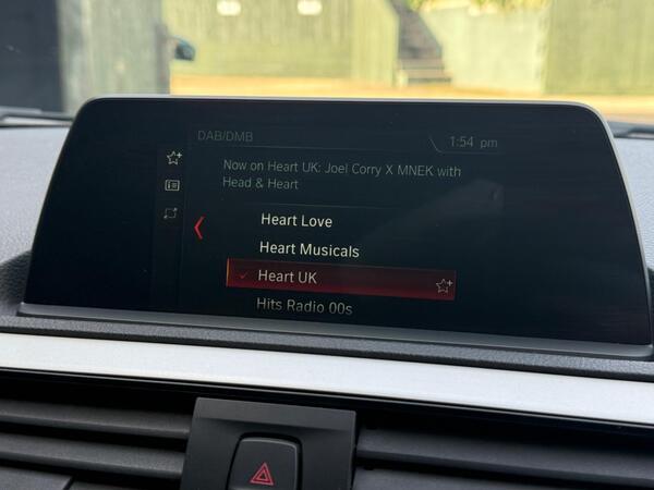 BMW 1 Series 1.5 118i SE Auto Euro 6 (s/s) 3dr