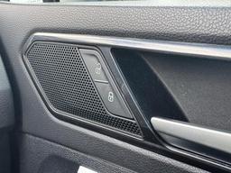 Volkswagen Tiguan 2.0 TDI R-Line DSG 4Motion Euro 6 (s/s) 5dr at 50th