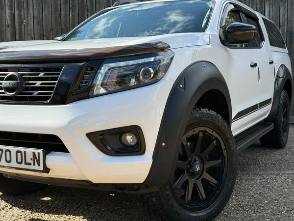 Nissan Navara 2.3 dCi Tekna Auto 4WD Euro 6 4dr