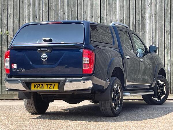 Nissan Navara 2.3 dCi Tekna 4WD Euro 6 (s/s) 4dr