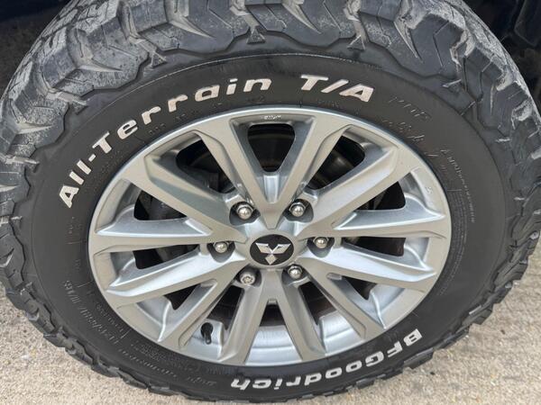 Mitsubishi L200 2.4 DI-D DC Barbarian Auto 4WD Euro 6 4dr