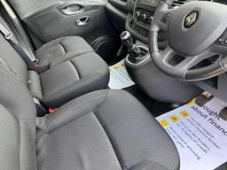 Renault Trafic 2.0 dCi ENERGY 28 Sport SWB Standard Roof Euro 6 (s/s) 5dr at 2th