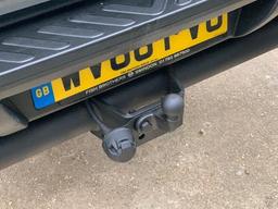 Nissan Navara 2.3 dCi Tekna 4WD Euro 6 (s/s) 4dr at 38th