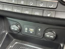 Hyundai TUCSON 1.6 T-GDi Premium Euro 6 (s/s) 5dr at 48th