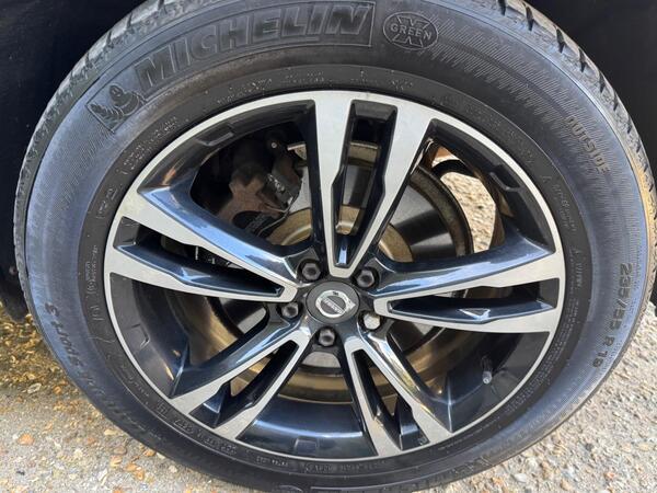 Volvo XC60 2.0 T4 Edition Auto Euro 6 (s/s) 5dr