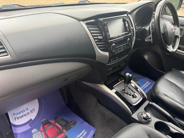 Fiat Fullback 2.4D LX Auto 4WD Euro 6 4dr (Euro 6)