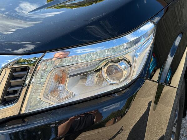 Nissan Navara 2.3 dCi Tekna Auto 4WD Euro 6 4dr