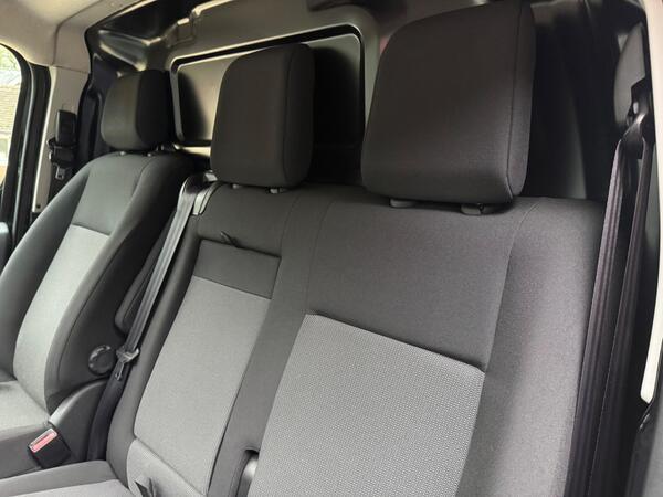 Citroen Dispatch 1.5 BlueHDi 1000 Enterprise Pro XS FWD 1 Euro 6 (s/s) 6dr