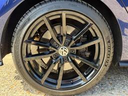 Volkswagen Golf 2.0 TSI R DSG 4Motion Euro 6 (s/s) 5dr at 43th