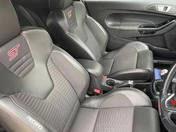 Ford Fiesta 1.6T EcoBoost ST-200 Euro 6 3dr at 5th