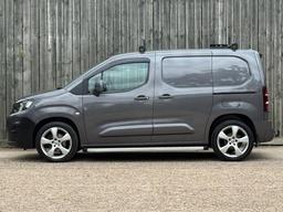 Peugeot Partner 1.5 BlueHDi 1000 Asphalt Standard Panel Van EAT8 SWB Euro 6 (s/s) 5dr at 9th