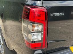 Mitsubishi L200 2.2 DI-D DC Barbarian 4WD Euro 6 (s/s) 4dr at 42th