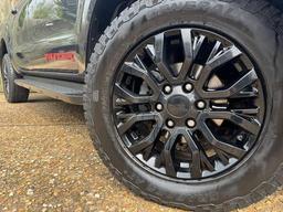 Ford Ranger 2.0 EcoBlue Thunder Pickup Double Cab 4dr Diesel Auto 4WD Euro 6 (s/s) (213 ps) at 40th