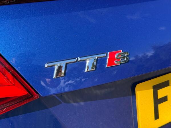 Audi TTS 2.0 TFSI S Tronic quattro Euro 6 (s/s) 3dr