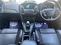 Ford Focus 2.0 TDCi ST-3 Euro 6 (s/s) 5dr at 3th