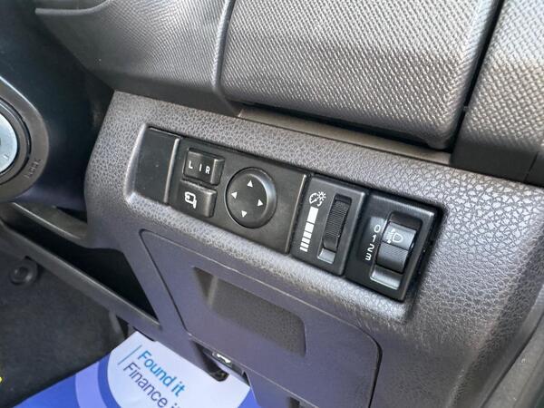 Isuzu D-Max 2.5 TD Utah Huntsman 4x4 4dr