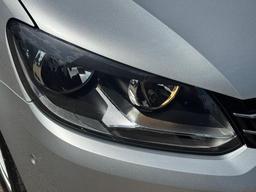 Volkswagen Touran 1.6 TDI SE Euro 5 5dr at 41th