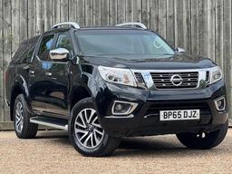 Nissan Navara 2.3 dCi Tekna 4WD Euro 5 4dr at 0th