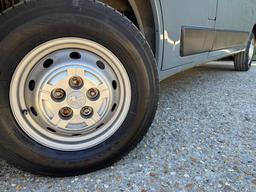 Peugeot Boxer 2.2 BlueHDi 335 Professional Premium + L2 H2 Euro 6 (s/s) 5dr at 35th