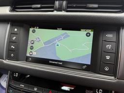 Jaguar XF 2.0d R-Sport Auto Euro 6 (s/s) 4dr at 2th