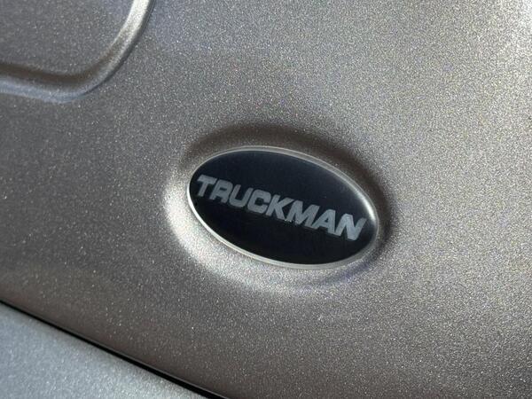Nissan Navara 2.3 dCi Tekna Auto 4WD Euro 6 4dr