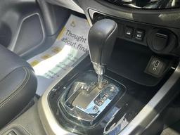 Nissan Navara 2.3 dCi N-Guard Auto 4WD Euro 6 4dr at 25th