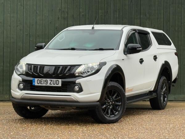 Mitsubishi L200 2.4 DI-D DC Challenger Auto 4WD Euro 6 4dr