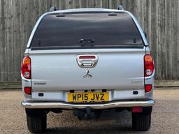 Mitsubishi L200 2.5 DI-D Barbarian 4WD Euro 5 4dr (LB) at 18th