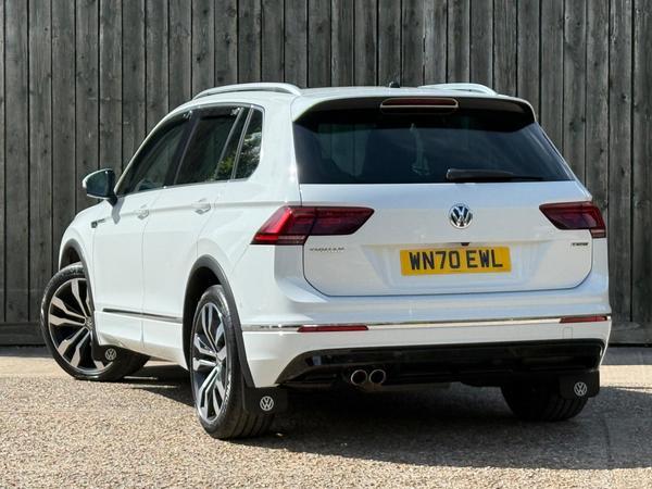 Volkswagen Tiguan 2.0 TDI R-Line Tech DSG 4Motion Euro 6 (s/s) 5dr