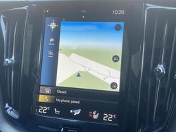 Volvo XC60 2.0 B5 MHEV R-Design Pro Auto Euro 6 (s/s) 5dr at 23th