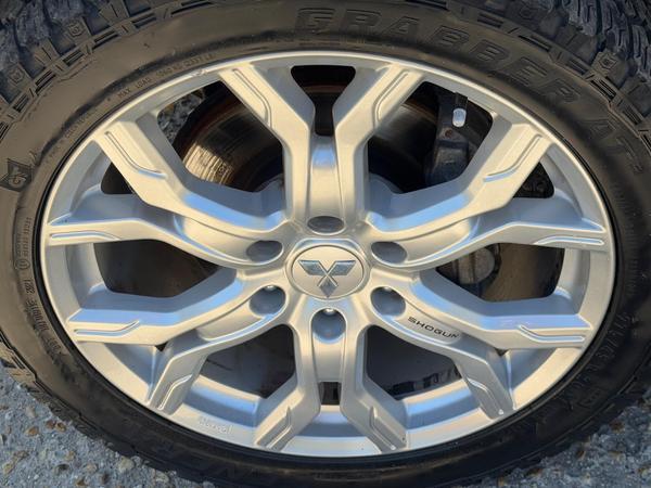 Mitsubishi Shogun 3.2 DI-DC SG5 Auto 4WD Euro 6 5dr LWB