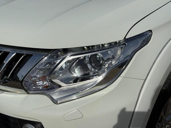 Mitsubishi L200 2.4 DI-D DC Warrior 4WD Euro 6 4dr