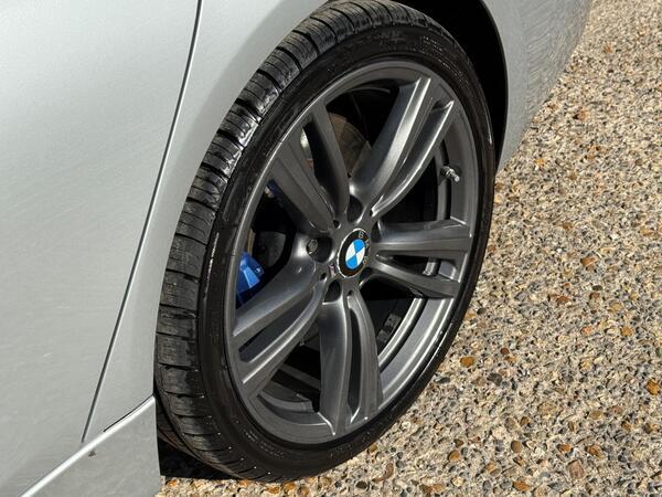 BMW 3 Series 3.0 330d M Sport Touring Auto xDrive Euro 6 (s/s) 5dr