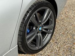 BMW 3 Series 3.0 330d M Sport Touring Auto xDrive Euro 6 (s/s) 5dr at 47th