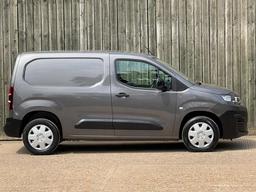 Citroen Berlingo 1.5 BlueHDi 1000 Enterprise M Pro SWB Euro 6 (s/s) 5dr at 3th