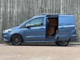 Ford Transit Courier 1.0 EcoBoost Sport L1 Euro 6 5dr at 11th