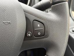 Renault Trafic 2.0 dCi ENERGY 30 Sport Crew Van EDC LWB Euro 6 (s/s) 6dr at 31th