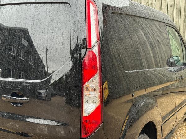 Ford Transit Connect 1.5 200 EcoBlue Limited L1 Euro 6 (s/s) 5dr