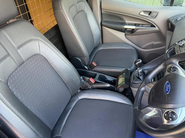 Ford Transit Connect 1.5 240 EcoBlue Sport L2 Euro 6 (s/s) 5dr