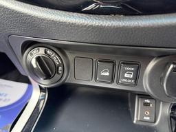 Nissan Navara 2.3 dCi Tekna Auto 4WD Euro 6 4dr at 34th