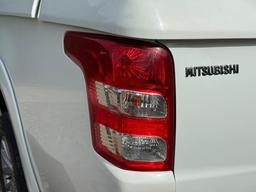 Mitsubishi L200 2.4 DI-D DC Warrior 4WD Euro 6 4dr at 43th