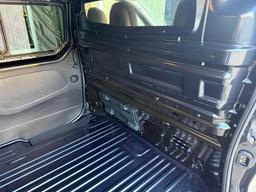 Renault Trafic 2.0 dCi ENERGY 28 Black Edition EDC SWB Standard Roof Euro 6 (s/s) 5dr at 40th