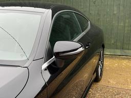 Mercedes-Benz C Class 2.0 C300 AMG Line (Premium) G-Tronic+ Euro 6 (s/s) 2dr at 40th