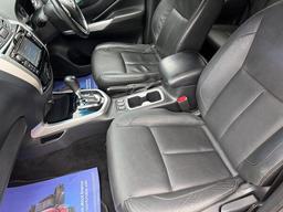 Nissan Navara 2.3 dCi Tekna Auto 4WD Euro 6 4dr at 16th
