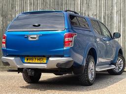 Mitsubishi L200 2.4 DI-D DC Barbarian Auto 4WD Euro 6 4dr at 3th