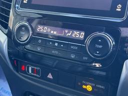 Mitsubishi L200 2.4 DI-D DC Barbarian Auto 4WD Euro 6 4dr at 34th