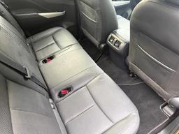 Nissan Navara 2.3 dCi Tekna 4WD Euro 6 (s/s) 4dr at 21th