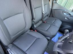 Renault Trafic 2.0 dCi ENERGY 28 Black Edition EDC SWB Standard Roof Euro 6 (s/s) 5dr at 13th