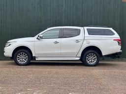 Mitsubishi L200 2.4 DI-D DC Barbarian Auto 4WD Euro 6 4dr at 9th